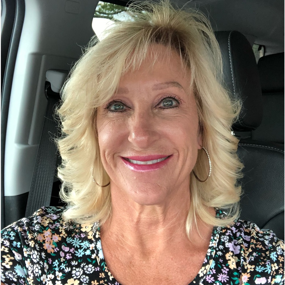 Meet your Posher, Teresa